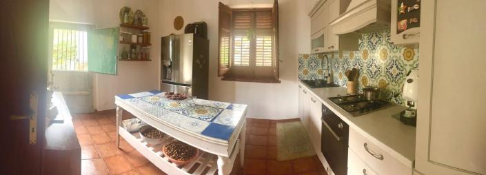 Image No.36-5 Bed Villa for sale