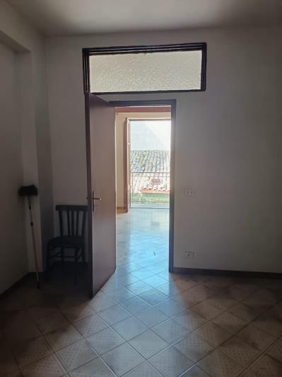Image No.15-4 Bed Townhouse for sale