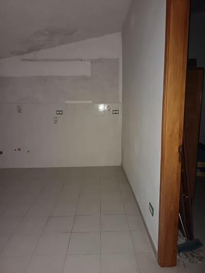 Image No.23-4 Bed Townhouse for sale