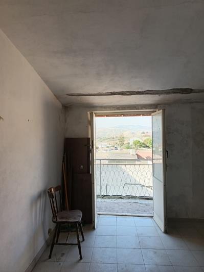 Image No.38-4 Bed Townhouse for sale