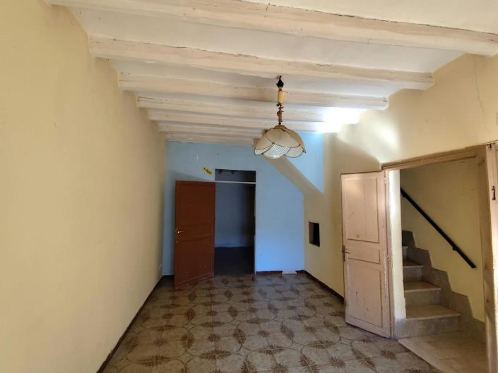 Image No.9-2 Bed House for sale