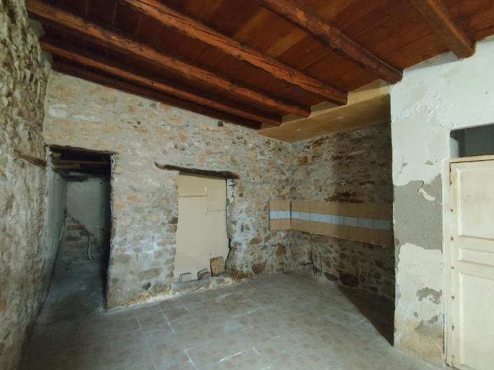 Image No.18-2 Bed House for sale