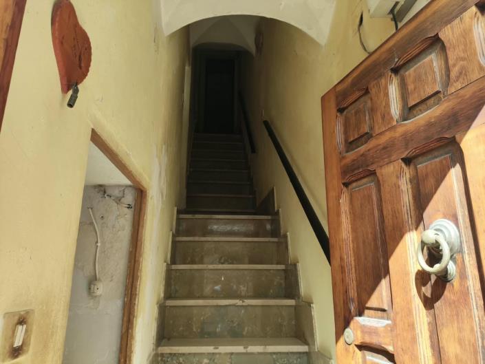 Image No.24-2 Bed House for sale