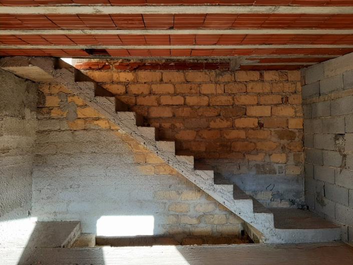 Image No.17-4 Bed House for sale