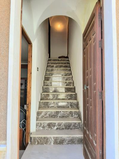 Image No.28-4 Bed House for sale