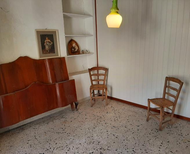Image No.31-4 Bed House for sale