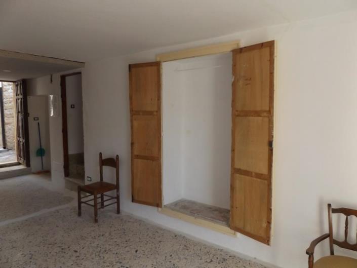 Image No.12-3 Bed House for sale