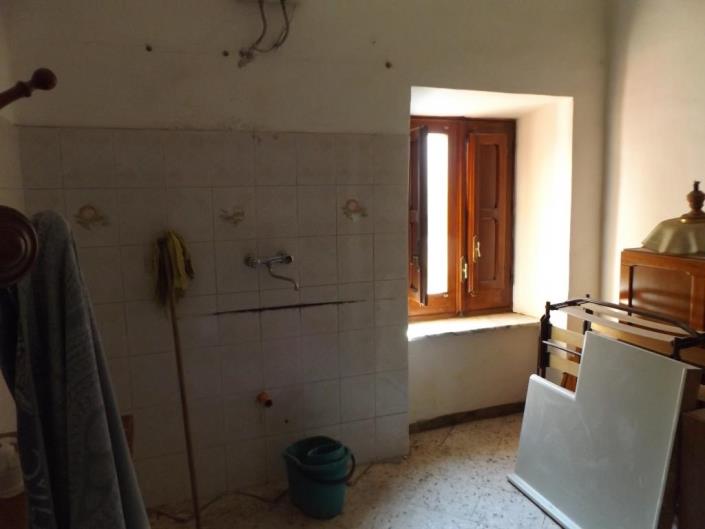 Image No.22-3 Bed House for sale