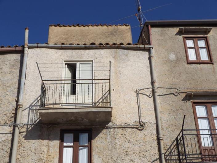 Image No.38-3 Bed House for sale