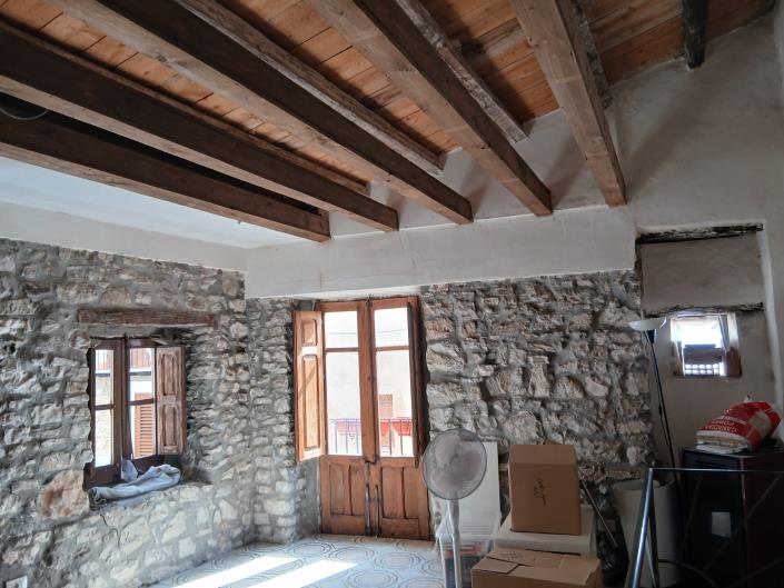 Image No.11-1 Bed House for sale