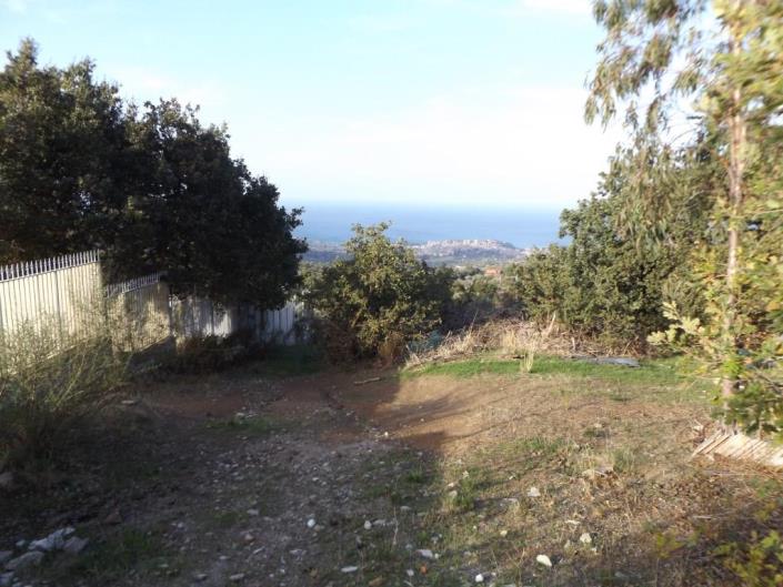 Image No.2-4 Bed Land for sale