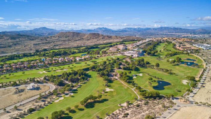 Image No.6-3 Bed Townhouse for sale