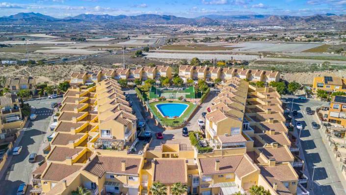 Image No.7-3 Bed Townhouse for sale