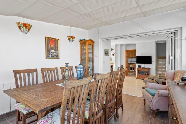 Image No.16-3 Bed Townhouse for sale