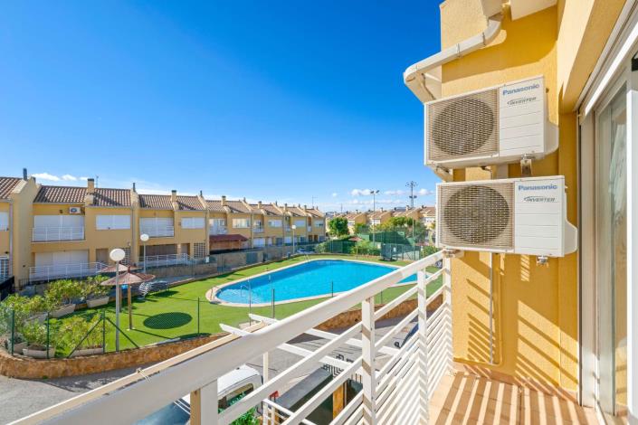 Image No.34-3 Bed Townhouse for sale