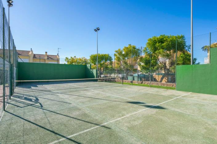 Image No.38-3 Bed Townhouse for sale