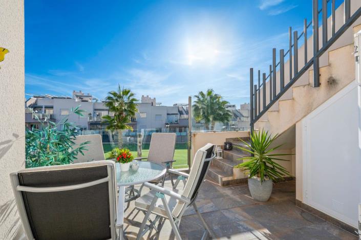 Image No.25-2 Bed Apartment for sale