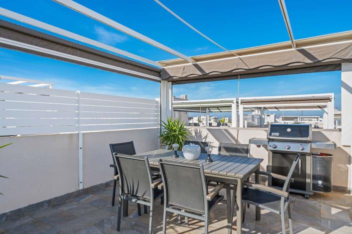 Image No.31-2 Bed Apartment for sale