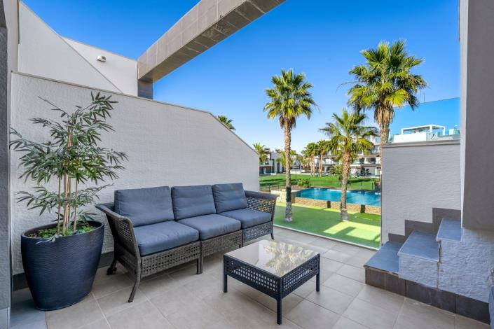 Image No.8-3 Bed Apartment for sale