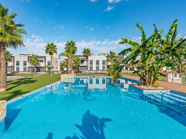 Image No.9-3 Bed Apartment for sale