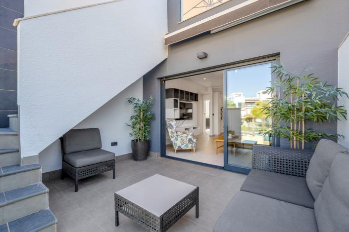 Image No.28-3 Bed Apartment for sale