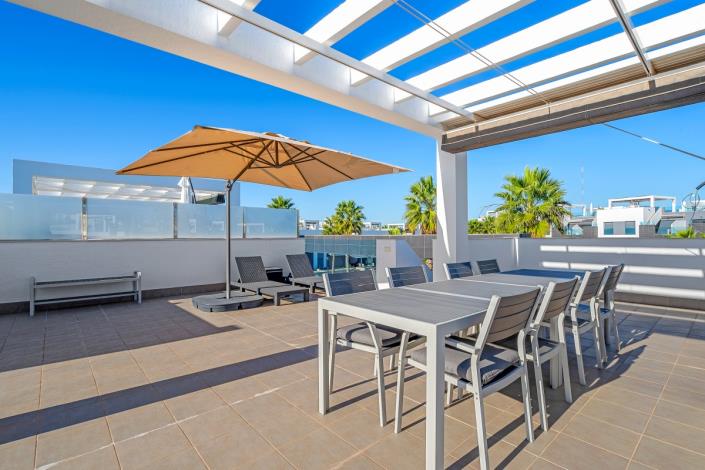 Image No.32-3 Bed Apartment for sale