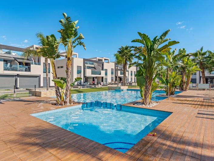 Image No.41-3 Bed Apartment for sale