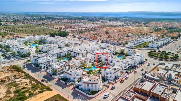 Image No.49-3 Bed Townhouse for sale