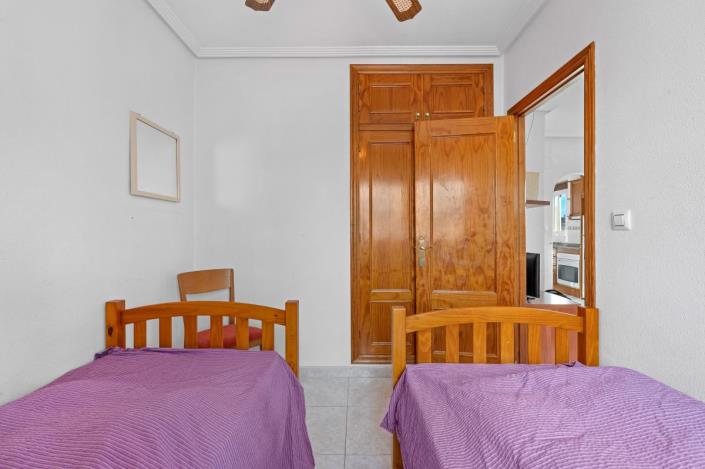 Image No.17-2 Bed Apartment for sale