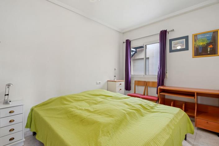 Image No.20-2 Bed Apartment for sale