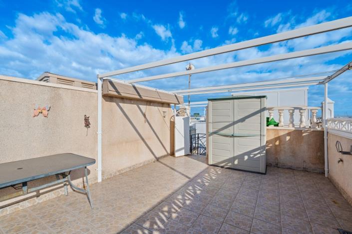 Image No.24-2 Bed Apartment for sale