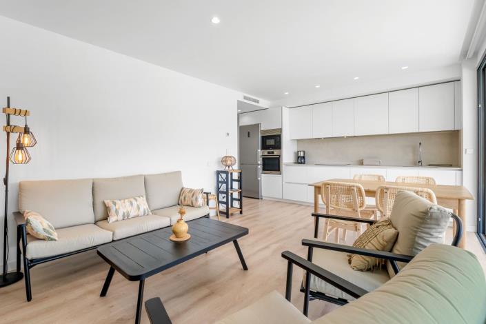 Image No.17-2 Bed Apartment for sale