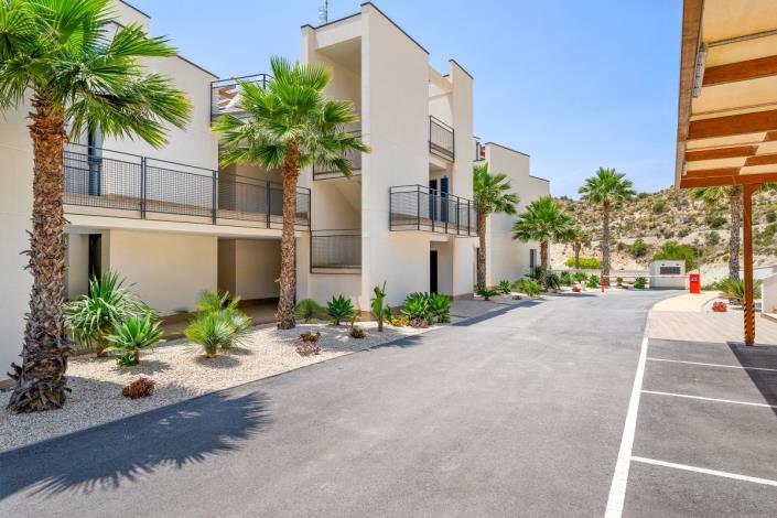 Image No.33-2 Bed Apartment for sale