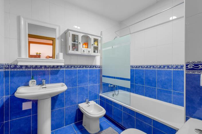 Image No.15-2 Bed Apartment for sale