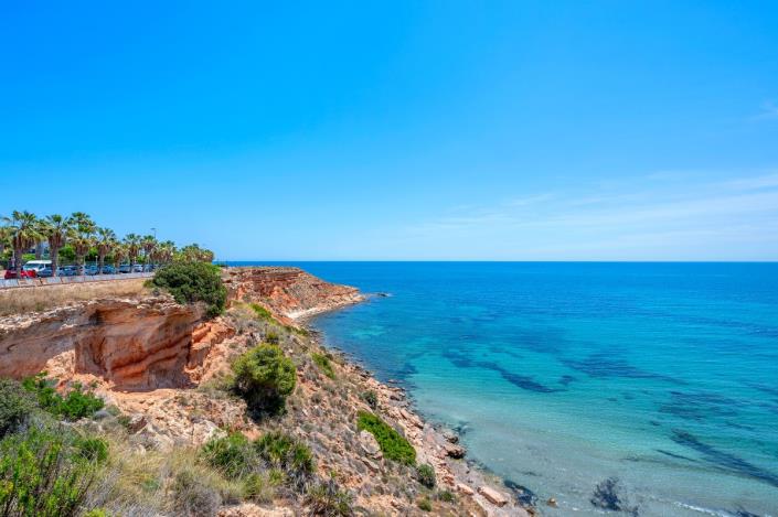 Image No.32-2 Bed Apartment for sale