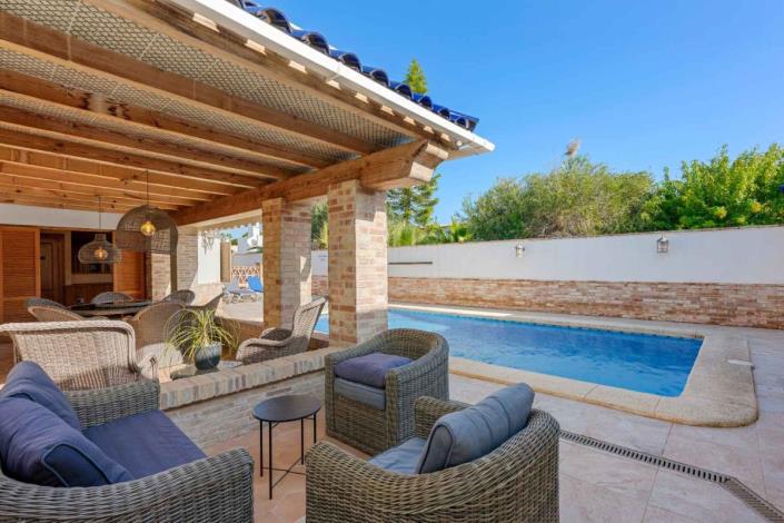 Image No.6-5 Bed Villa / Detached for sale