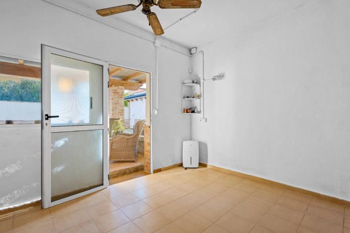 Image No.32-5 Bed Villa / Detached for sale