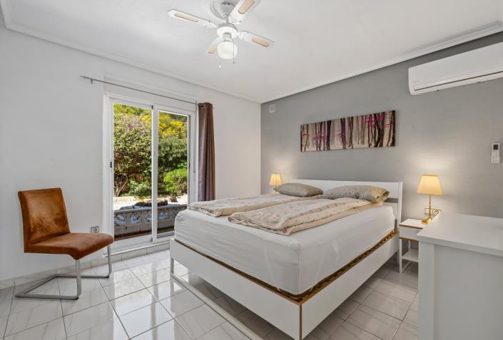 Image No.24-Villa / Détaché de 6 chambres à vendre à La Nucía