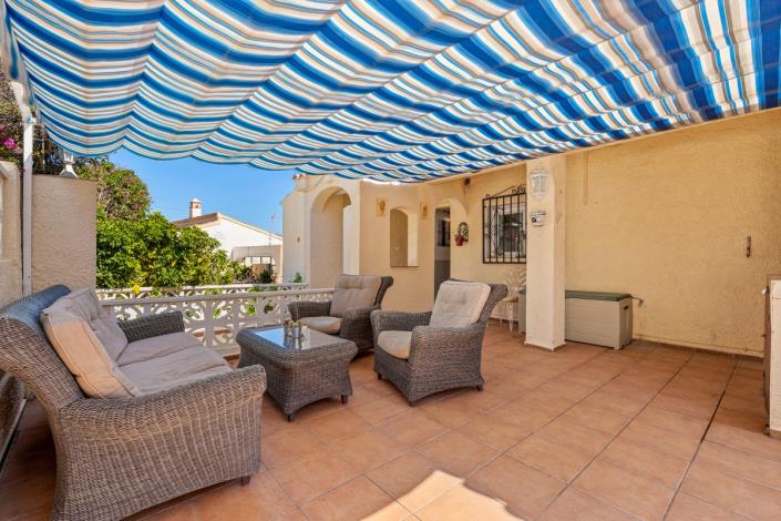 Image No.29-Villa / Détaché de 6 chambres à vendre à La Nucía