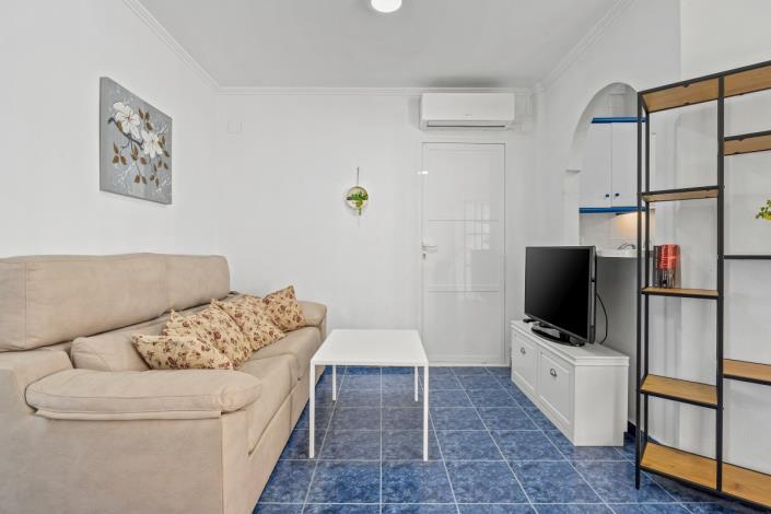 Image No.12-2 Bed Apartment for sale