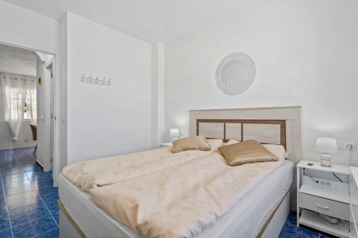 Image No.17-2 Bed Apartment for sale