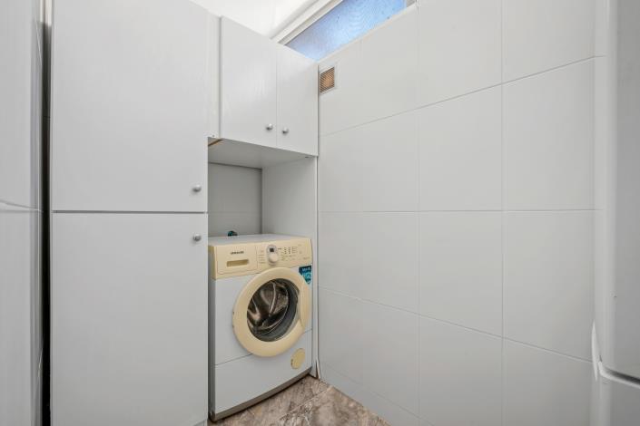 Image No.22-2 Bed Apartment for sale