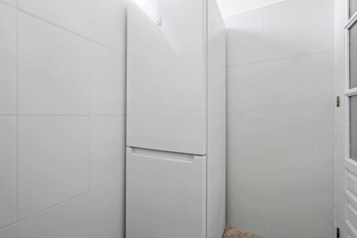 Image No.23-2 Bed Apartment for sale