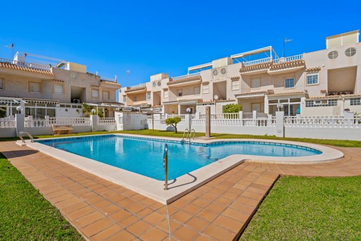 Image No.28-2 Bed Apartment for sale