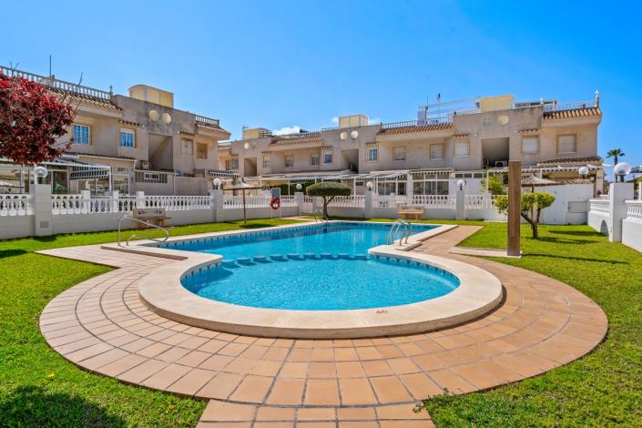 Image No.29-2 Bed Apartment for sale