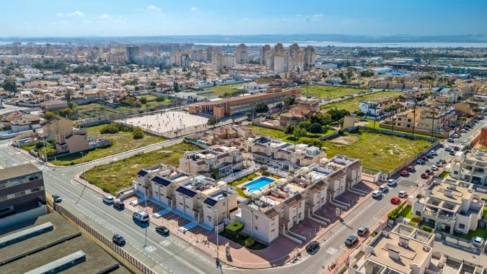 Image No.35-2 Bed Apartment for sale