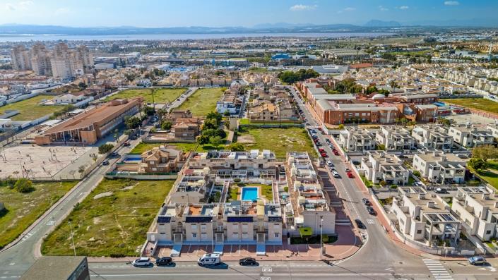 Image No.36-2 Bed Apartment for sale