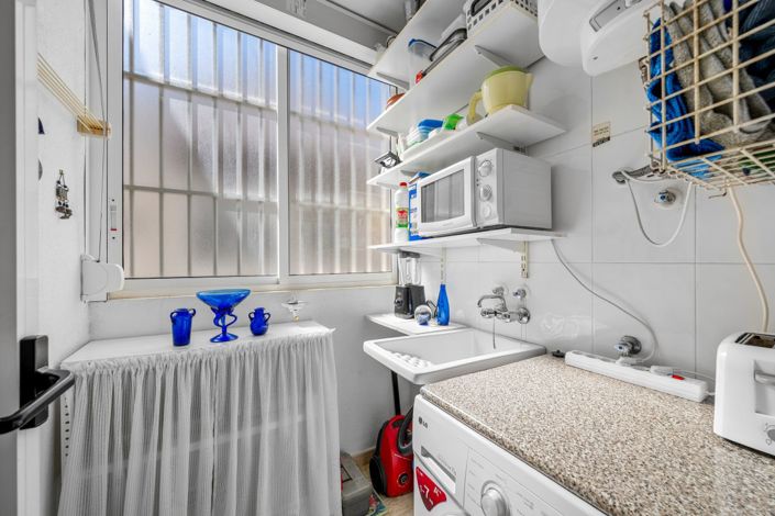 Image No.12-2 Bed Apartment for sale