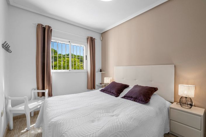 Image No.13-2 Bed Apartment for sale