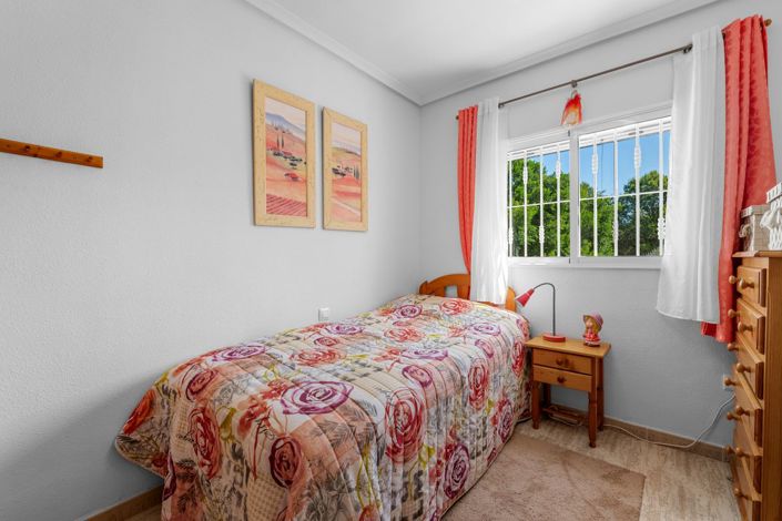 Image No.16-2 Bed Apartment for sale